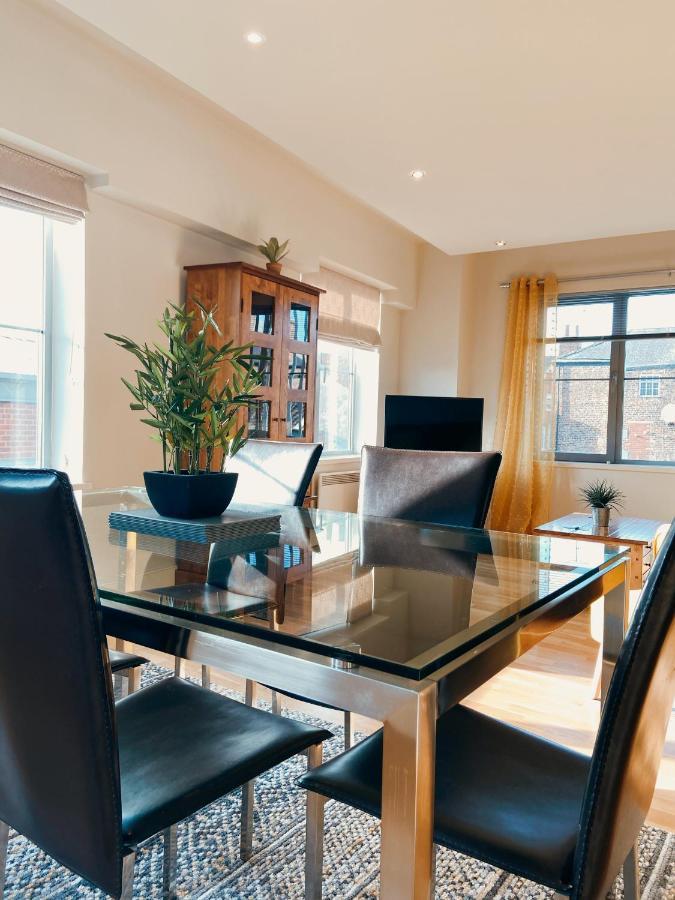 Apartment 11 Popeshead Court ยอร์ค ภายนอก รูปภาพ